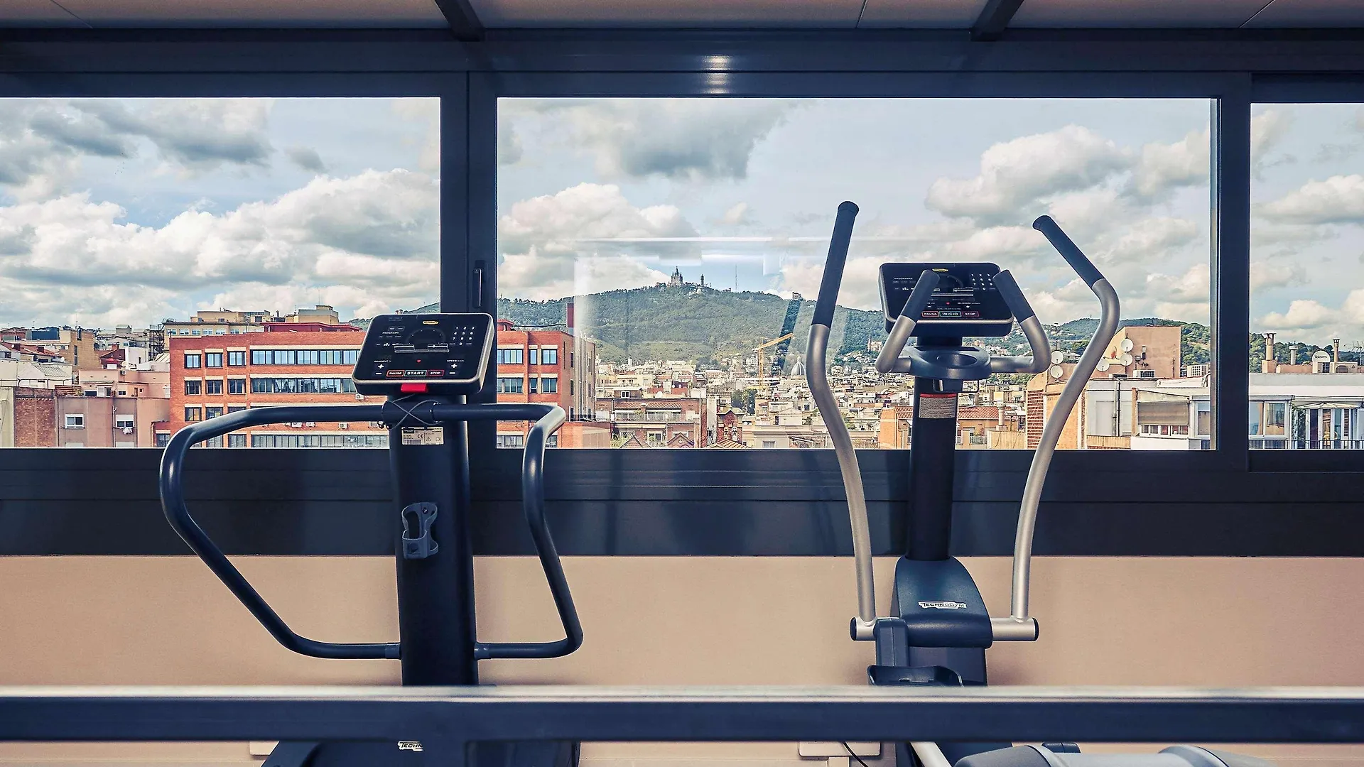 Mercure Barcelona Condor Hotel
